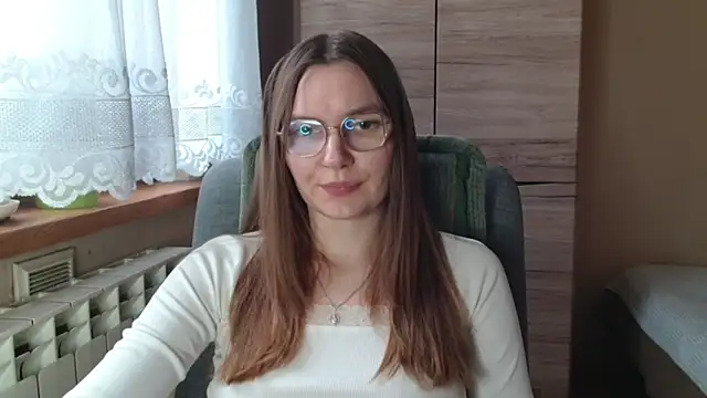 Snapshot of LooveELLYx chatting on November 20, 7:52 am LooveELLYx online show from November 20, 7:52 am