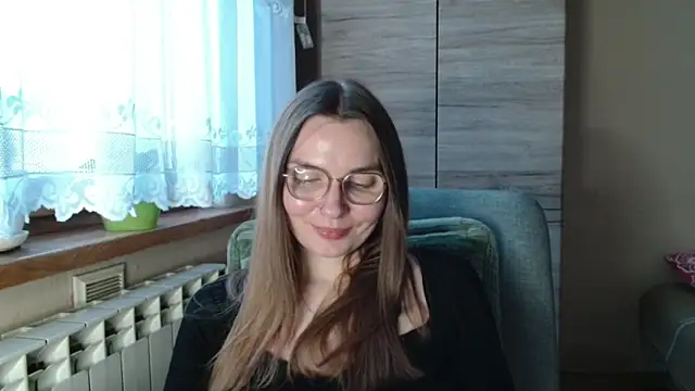 Snapshot of LooveELLYx chatting on November 26, 2:29 pm LooveELLYx online show from November 26, 2:29 pm