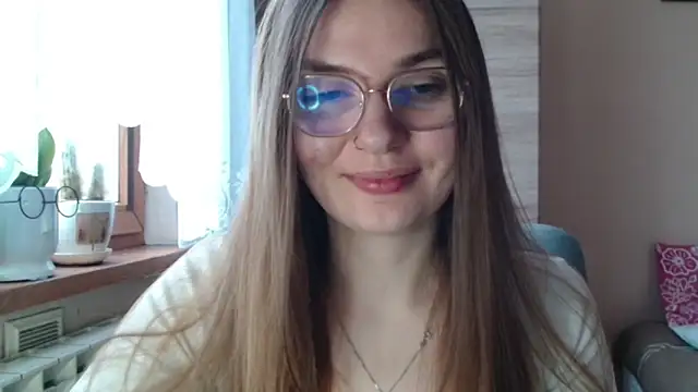 LooveELLYx online show from January 9, 7:33 am