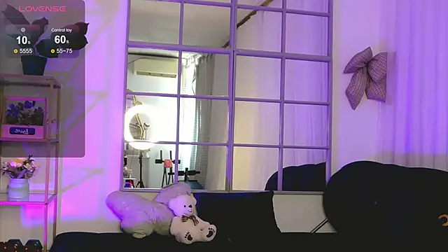 SarahRaynex online show from August 4, 10:07 am