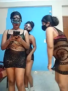 Sexy dolls online show from November 25, 1:11 pm