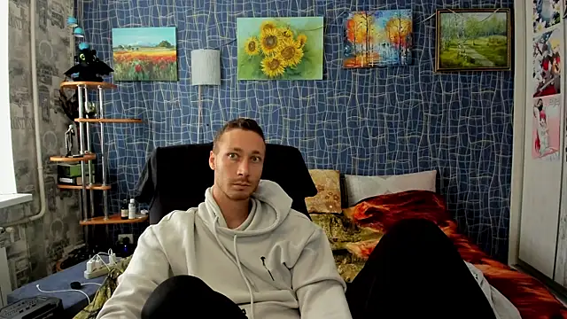 Snapshot of CuteBoy228 chatting on October 30, 12:17 pm CuteBoy228 online show from October 30, 12:17 pm