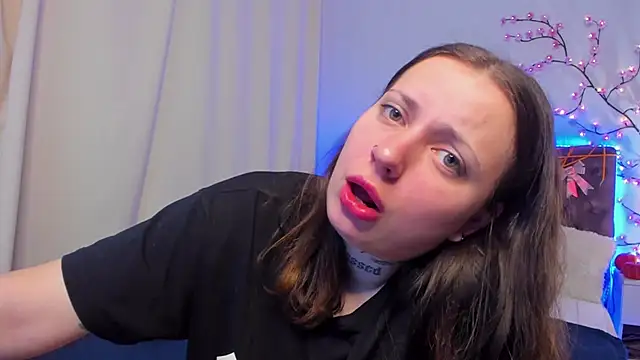 LilaVame online show from October 25, 8:03 pm