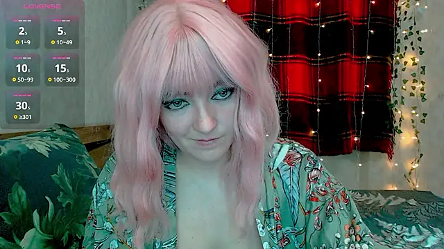 Snapshot of MagicPink chatting on February 26, 10:25 am MagicPink online show from February 26, 10:25 am