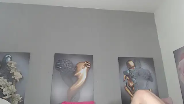 Snapshot of AntonellaBlanc chatting on July 3, 4:57 pm AntonellaBlanc online show from July 3, 4:57 pm