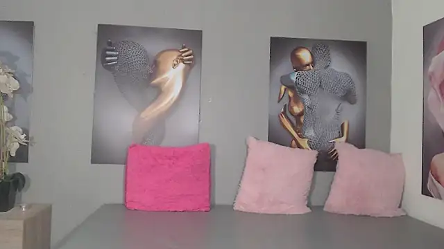 Snapshot of AntonellaBlanc chatting on July 22, 4:54 pm AntonellaBlanc online show from July 22, 4:54 pm