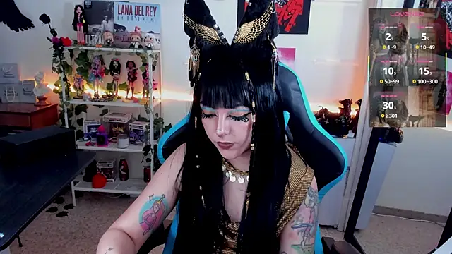 Snapshot of Makii_33 chatting on October 15, 7:08 am Makii 33 online show from October 15, 7:08 am