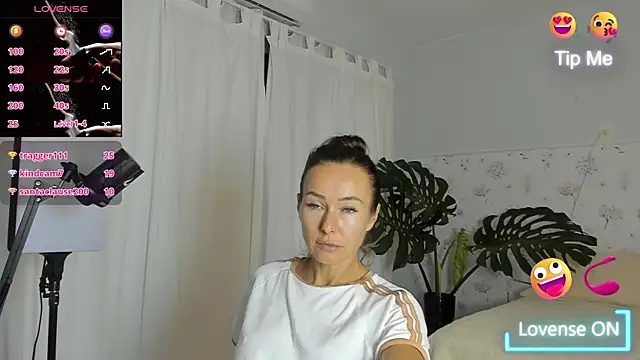 Evaletty  online show from March 27, 2:28 am