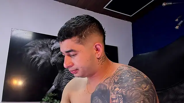 king falconer online show from January 7, 2:47 am