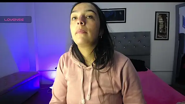 Esmeraldaa- online show from September 11, 5:18 am