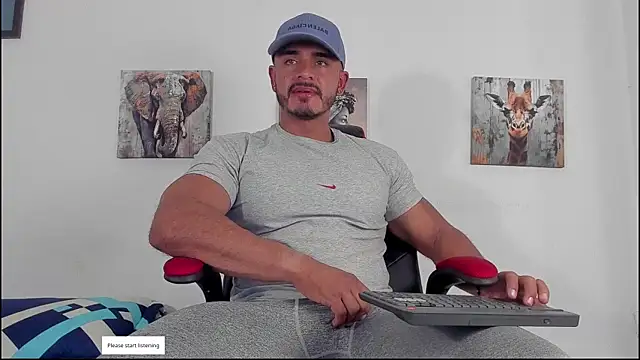 Snapshot of magnusclark chatting on July 27, 6:37 pm magnusclark online show from July 27, 6:37 pm