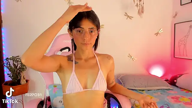 princessluna 19 online show from June 24, 9:03 pm