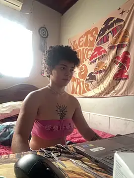 CamillyBlum online show from April 27, 4:27 pm