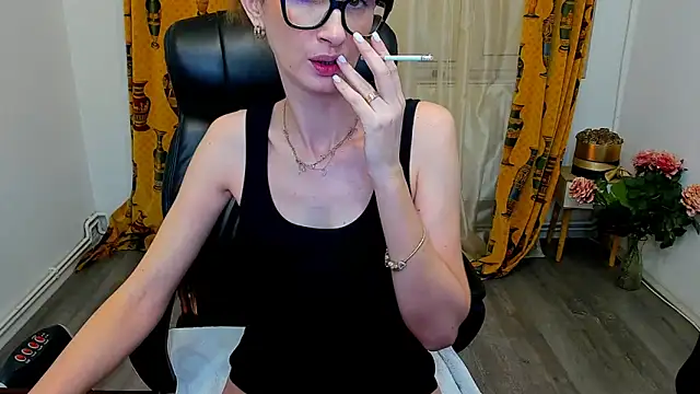 NaughtyWifey1 online show from February 4, 5:57 am