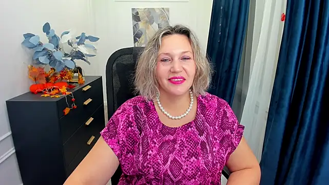 NinaStarle online show from October 27, 4:38 am