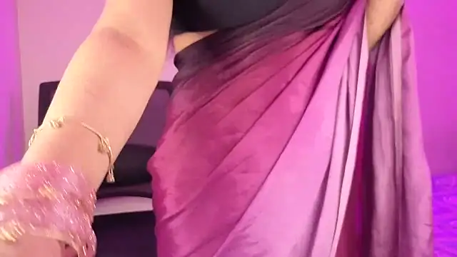 Snapshot of BABY_RANI_ chatting on May 20, 5:02 am BABY RANI online show from May 20, 5:02 am