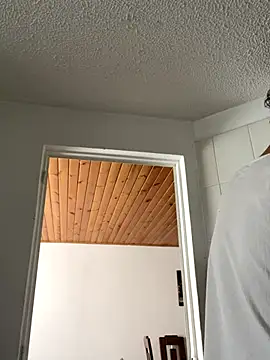 Snapshot of Michaell_Spinelly chatting on September 22, 3:25 pm Michaell Spinelly online show from September 22, 3:25 pm