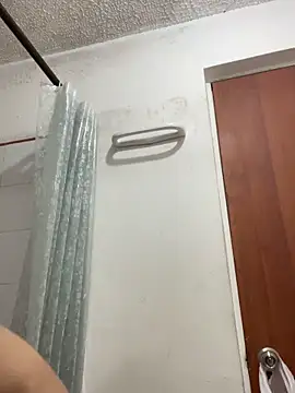 Snapshot of Michaell_Spinelly chatting on October 30, 7:47 pm Michaell Spinelly online show from October 30, 7:47 pm