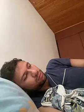 Snapshot of Michaell_Spinelly chatting on November 1, 1:13 pm Michaell Spinelly online show from November 1, 1:13 pm