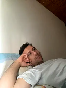 Snapshot of Michaell_Spinelly chatting on November 5, 8:09 pm Michaell Spinelly online show from November 5, 8:09 pm