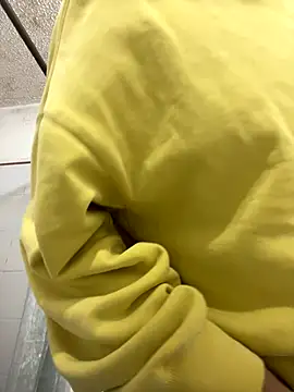 Snapshot of Michaell_Spinelly chatting on November 9, 1:31 pm Michaell Spinelly online show from November 9, 1:31 pm