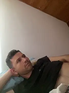 Snapshot of Michaell_Spinelly chatting on November 22, 2:49 pm Michaell Spinelly online show from November 22, 2:49 pm