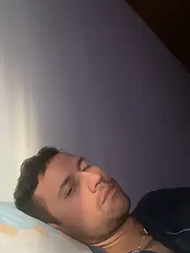 Snapshot of Michaell_Spinelly chatting on November 25, 9:59 pm Michaell Spinelly online show from November 25, 9:59 pm