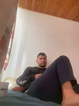 Michaell Spinelly online show from February 14, 1:41 pm