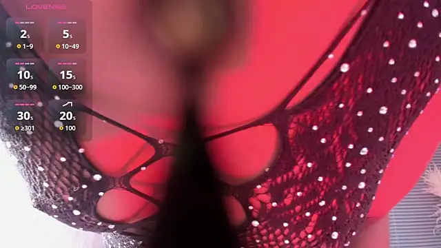 NathalyLeen online show from November 6, 8:43 pm