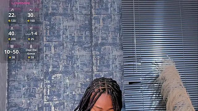 NathalyLeen online show from February 24, 3:59 am