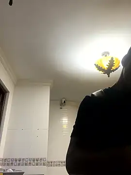 Snapshot of CharlesBrown_ chatting on December 19, 11:39 am CharlesBrown online show from December 19, 11:39 am