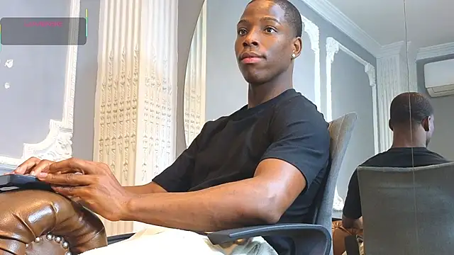 Snapshot of CharlesBrown_ chatting on January 8, 1:24 pm CharlesBrown online show from January 8, 1:24 pm