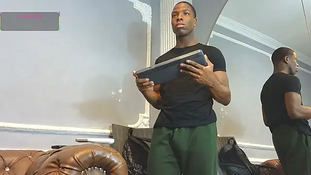 Snapshot of CharlesBrown_ chatting on January 10, 1:46 pm CharlesBrown online show from January 10, 1:46 pm