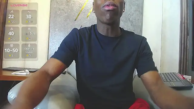 Snapshot of CharlesBrown_ chatting on January 15, 5:05 pm CharlesBrown online show from January 15, 5:05 pm