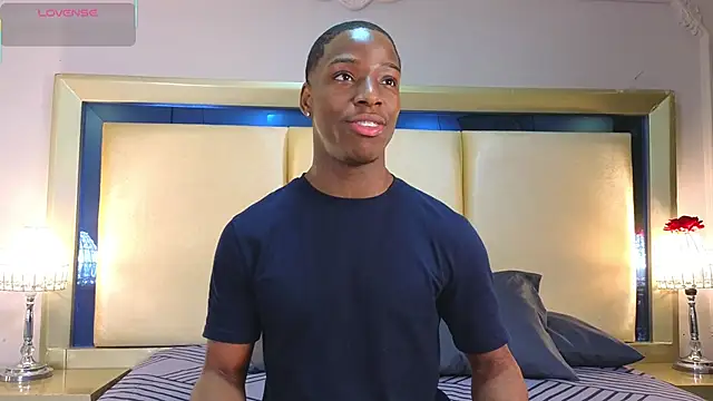 Snapshot of CharlesBrown_ chatting on January 31, 11:03 pm CharlesBrown online show from January 31, 11:03 pm