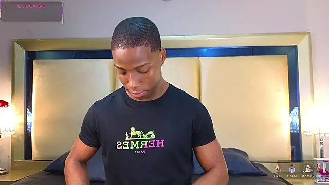 Snapshot of CharlesBrown_ chatting on February 3, 2:11 pm CharlesBrown online show from February 3, 2:11 pm