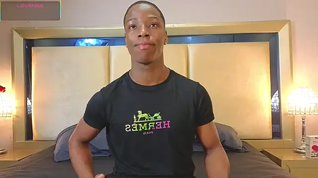 Snapshot of CharlesBrown_ chatting on February 10, 1:37 pm CharlesBrown online show from February 10, 1:37 pm