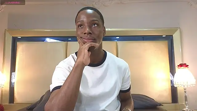 Snapshot of CharlesBrown_ chatting on February 19, 5:20 pm CharlesBrown online show from February 19, 5:20 pm