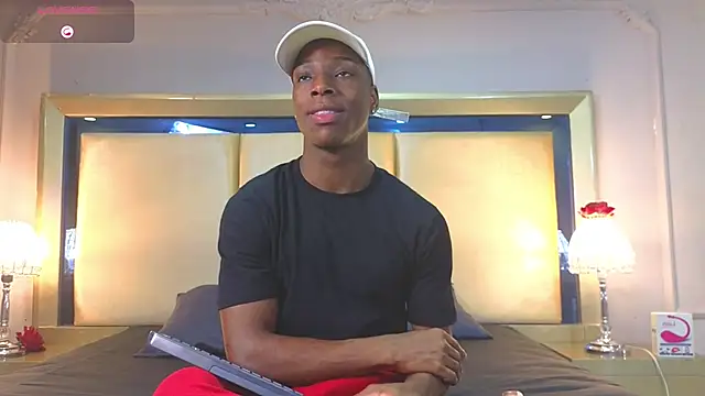 Snapshot of CharlesBrown_ chatting on February 20, 1:44 pm CharlesBrown online show from February 20, 1:44 pm