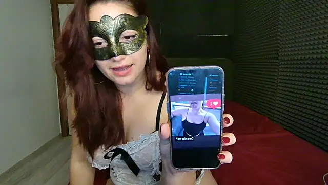 xxhornylove online show from November 5, 8:53 pm