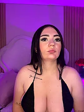Snapshot of Valeria_carter chatting on October 8, 8:39 pm Valeria carter online show from October 8, 8:39 pm