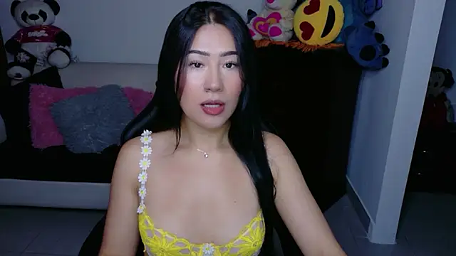evelyn ch  online show from October 21, 2:18 pm