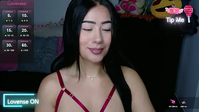 evelyn ch  online show from November 5, 10:59 am