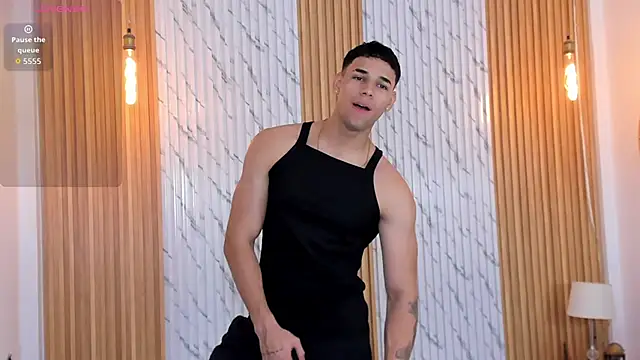 thomas walker0 online show from October 10, 11:53 am