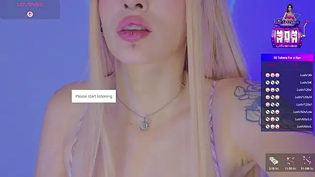 Snapshot of Moonlightt_21 chatting on September 26, 12:36 am Moonlightt 21 online show from September 26, 12:36 am