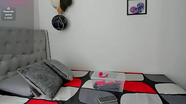 Snapshot of natt_op chatting on November 13, 8:30 pm natt op online show from November 13, 8:30 pm