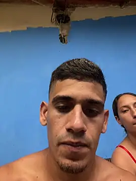 raul021999 online show from May 3, 7:14 am