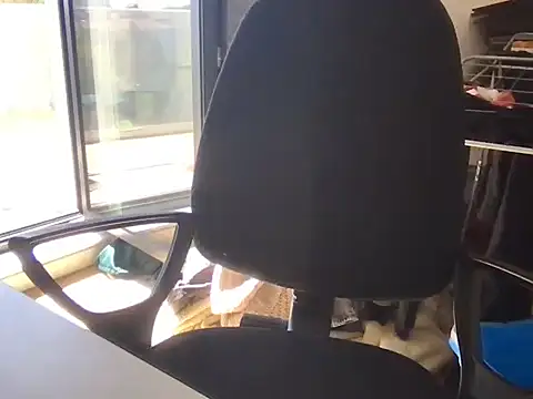 Snapshot of TomTop_11 chatting on September 23, 10:07 am TomTop 11 online show from September 23, 10:07 am