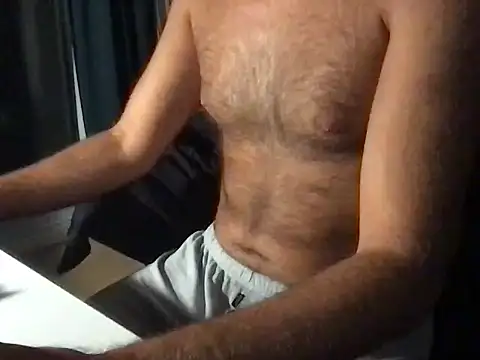 Snapshot of TomTop_11 chatting on September 29, 9:08 pm TomTop 11 online show from September 29, 9:08 pm