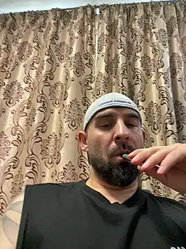 Snapshot of Shots_of_sperm chatting on October 2, 11:28 am Shots of sperm online show from October 2, 11:28 am